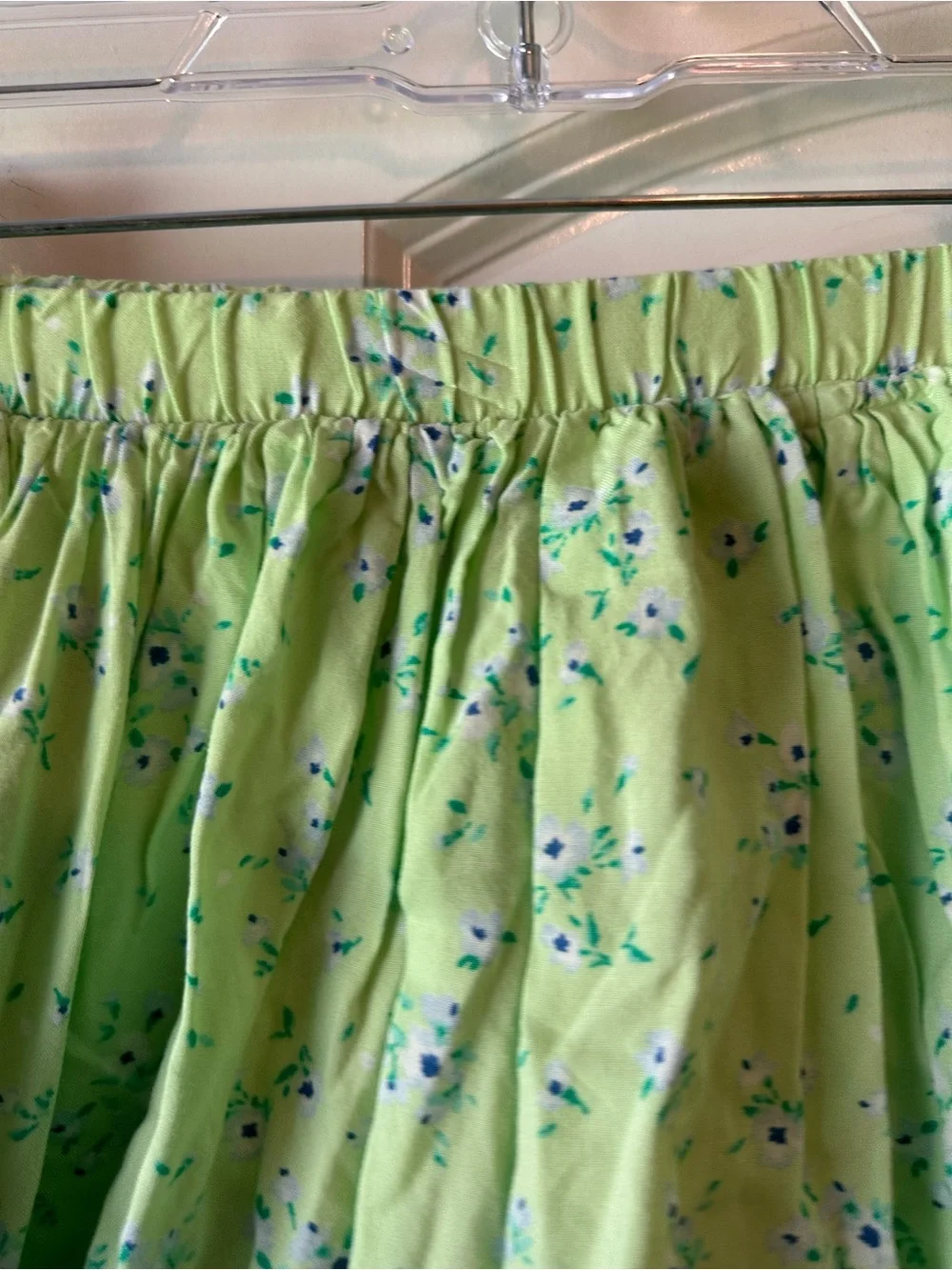 Girls Size L Old Navy Lime Green Floral Ruffle Skort